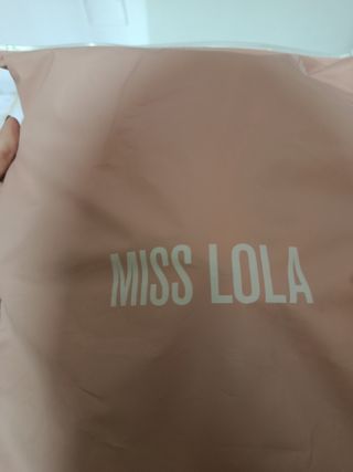 Tacchi con farfalle e strass