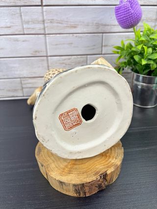 Águila cerámica China años 50