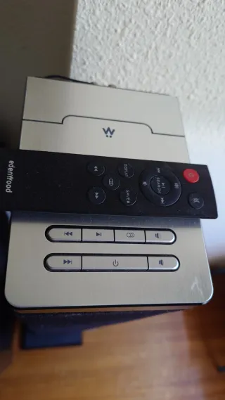 Torre de sonido Edenwood Bluetooth Radio