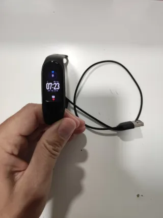 Xiaomi Mi Band 5