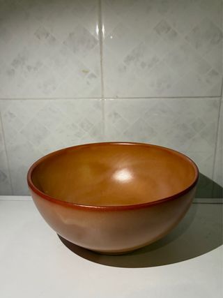 Ciotola in ceramica marrone/arancione