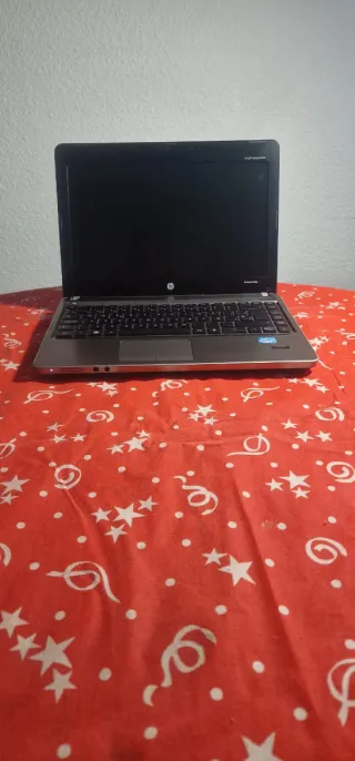 Portátil HP Pro Intel Core como nuevo