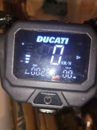 Patinete Ducati Scrambler Cross-E Sport
