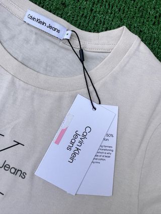 Camiseta Calvin Klein Jeans Beige Talla XS