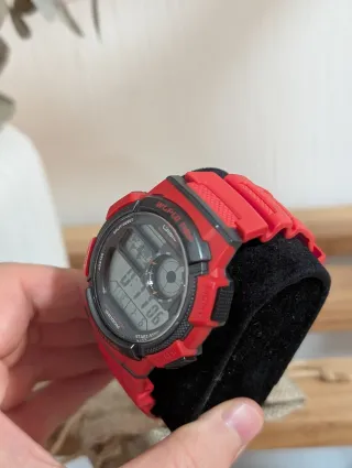Casio AE-1000W Reloj Deportivo Rojo
