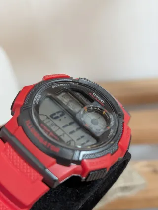 Casio AE-1000W Reloj Deportivo Rojo