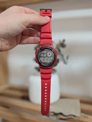 Casio AE-1000W Reloj Deportivo Rojo