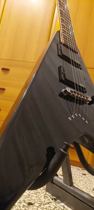 Chitarra Jackson JS32RR + custodia e accessori