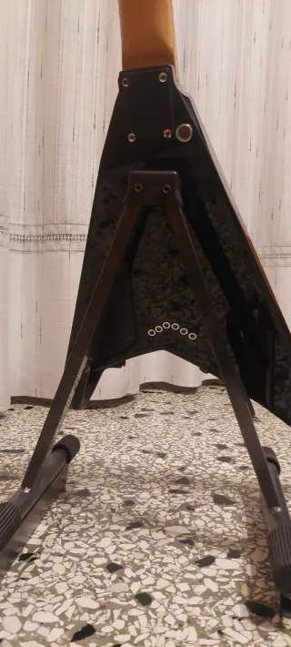 Chitarra Jackson JS32RR + custodia e accessori