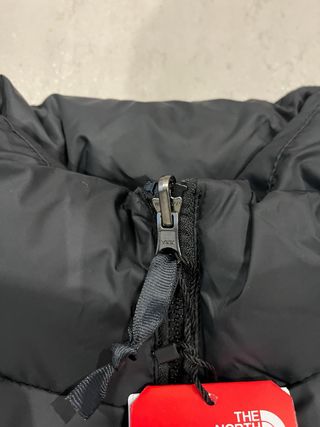 The North Face Puffer Jacket Negra