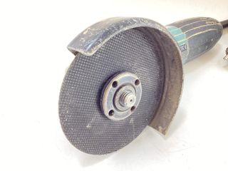 radial makita ga4530r