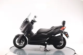 YAMAHA X-MAX 300 2024