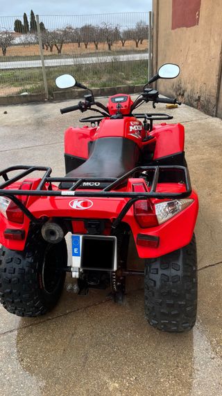 Quad Kymco MXU 250 Rojo