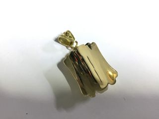 colgante oro 18k