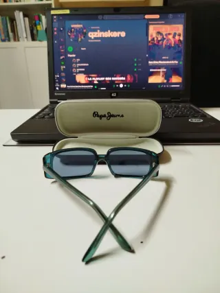 Gafas de sol Special Sauce, Pepe Jeans negras