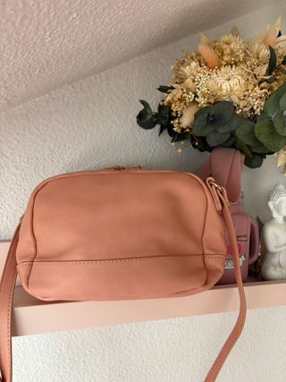 Bolso bandolera rosa