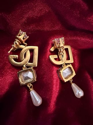 Orecchini Dolce & Gabbana DG con cristalli