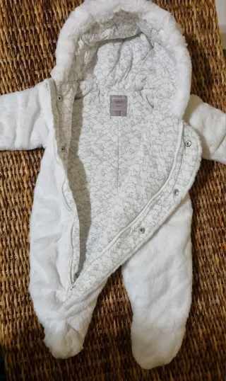 Buzo de bebé blanco 3 meses