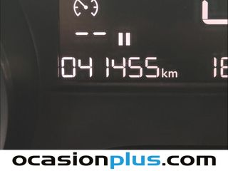 Peugeot 208 BlueHDi 100 S&S Signature 73 kW (99 CV)