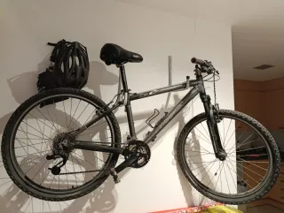 Bicicleta de montaña poco uso