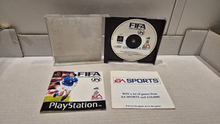 FIFA Road to World Cup 98 PS1