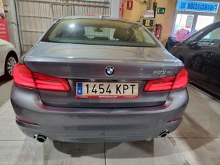 BMW Serie 5 530e iPerformance Berlina