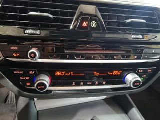 BMW Serie 5 530e iPerformance Berlina