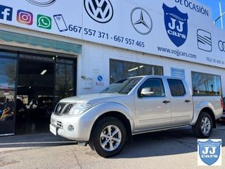 NISSAN Navara 2.5 dCI