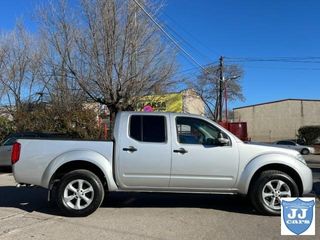 NISSAN Navara 2.5 dCI