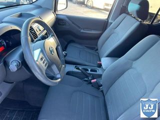 NISSAN Navara 2.5 dCI