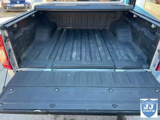 NISSAN Navara 2.5 dCI