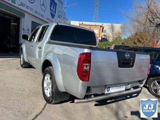 NISSAN Navara 2.5 dCI