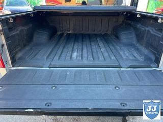 NISSAN Navara 2.5 dCI