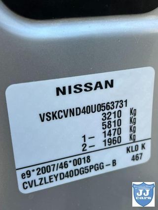 NISSAN Navara 2.5 dCI