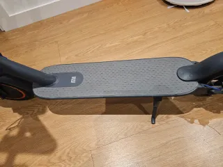 Patinete Eléctrico Xiaomi Mi Scooter 3