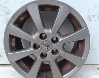Llanta toyota 5202563 r17 avensis cross sport