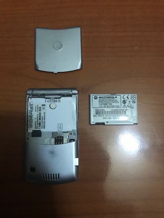 Motorola Razr V3 Grigio da Collezione