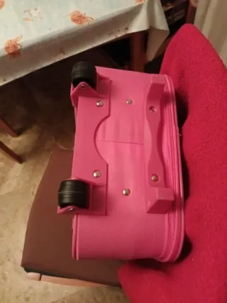 Maleta Trolley Disney Doc McStuffins Nueva 3€