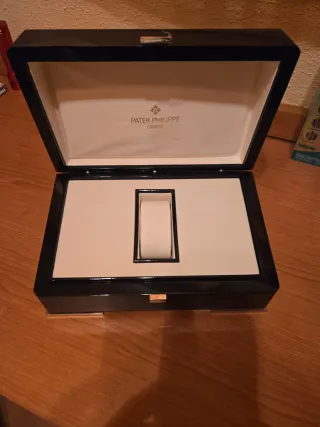 Caja Patek Philippe marron