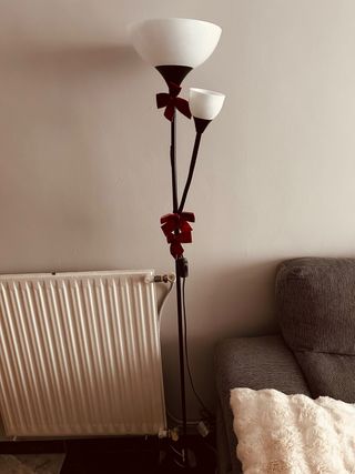 Lámpara de pie doble