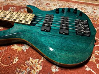 Bajo Marcus Miller Sire M2 Eléctrico
