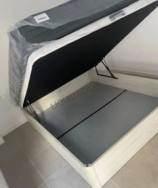 Canapé canapé canapé