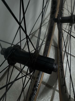 Llantas DT Swiss G540 DB Gravel con Neumáticos