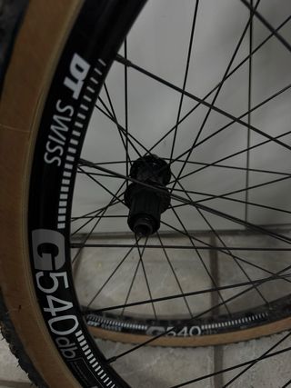 Llantas DT Swiss G540 DB Gravel con Neumáticos