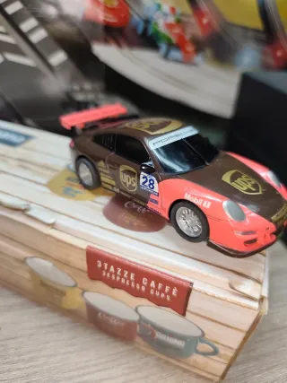 Porsche 911 GT3 Cup Scalextric 1:43 Carrera Go 1:4
