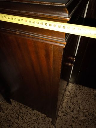 GRAMÓFONO MUEBLE CAOBA LA VOZ DE SU AMO.