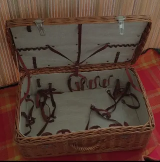 Cesta picnic vintage in vimini