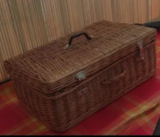 Cesta picnic vintage in vimini