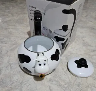 Bollitore a fischio a forma di mucca