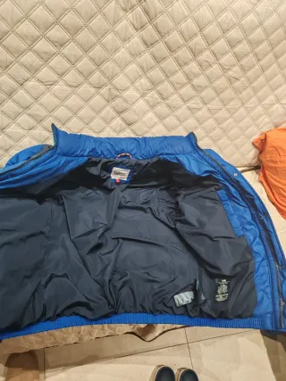 Plumas Tommy Hilfiger Azul y Negro